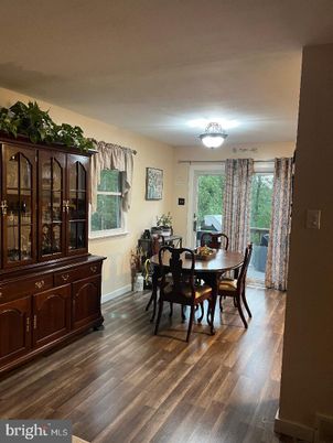 Dining room, Interior, Wood Texture Flooring