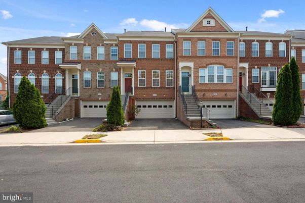 Attached, Exterior, Facade, Brick Facade, Rowhouse