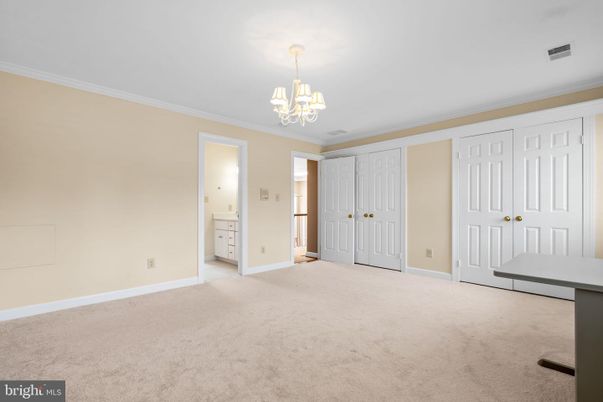Chandelier, Empty room, Interior