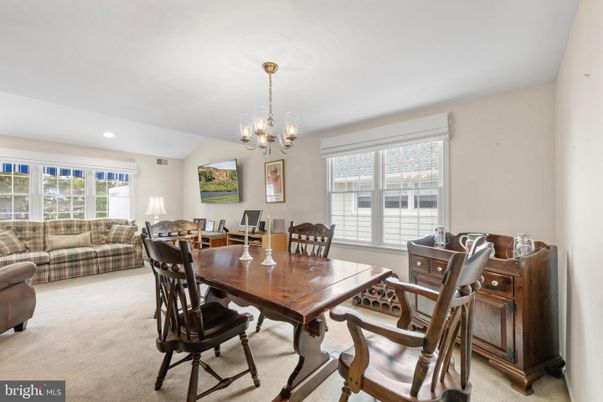 Chandelier, Dining room, Interior, Living room, Recessed Lighting