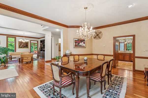 Chandelier, Dining room, Interior, Living room, Recessed Lighting, Wood Texture Flooring