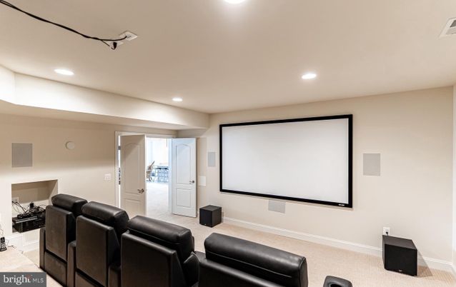 Interior, Projection Screen, Recessed Lighting, Theatre Room