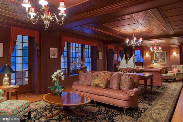 Chandelier, Interior, Living room, Wooden Ceilings, Wood Texture Flooring, Wooden Walls