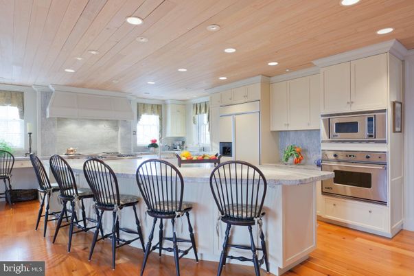 Interior, Kitchen, Recessed Lighting, Stainless Steel Appliances, Wooden Ceilings, Wood Texture Flooring