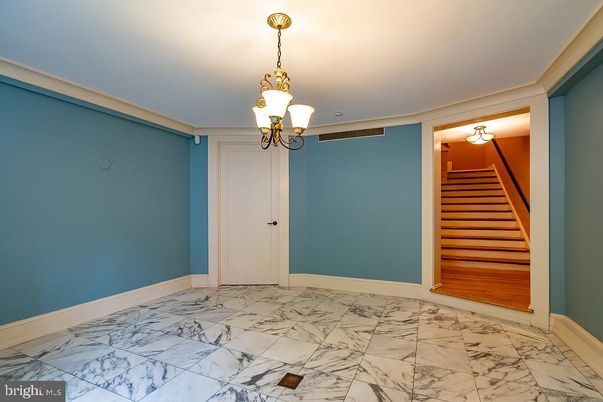 Empty room, Interior, Marble, Pendant Lights
