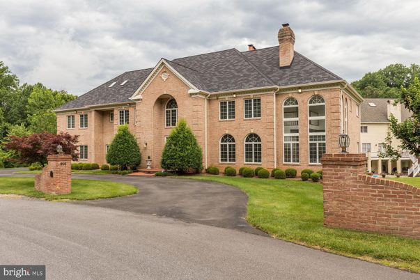 Exterior, Facade, Brick Facade, French Provincial