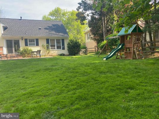 Backyard, Exterior, Playground