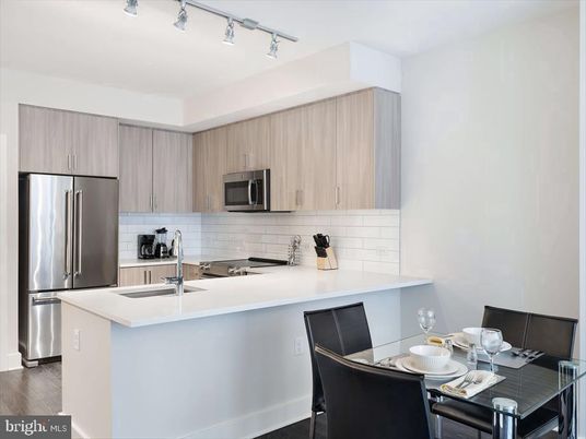 Dining room, Interior, Kitchen, Stainless Steel Appliances, Wood Texture Flooring