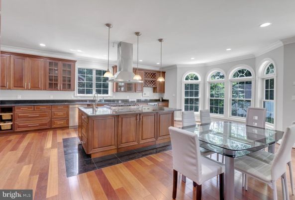 Dining room, Interior, Kitchen, Pendant Lights, Recessed Lighting, Wood Texture Flooring