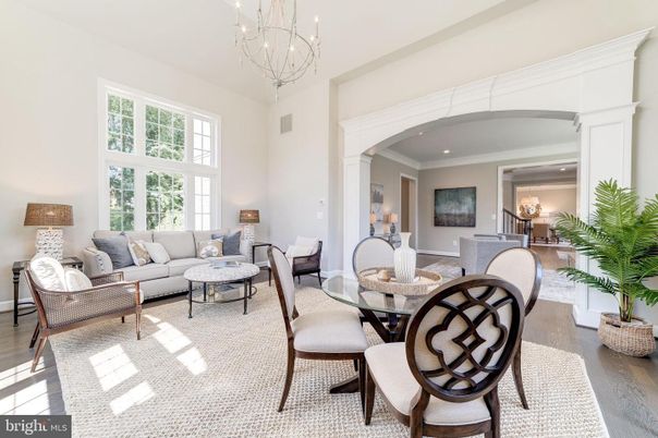 Chandelier, Dining room, Interior, Living room, Recessed Lighting, Wood Texture Flooring