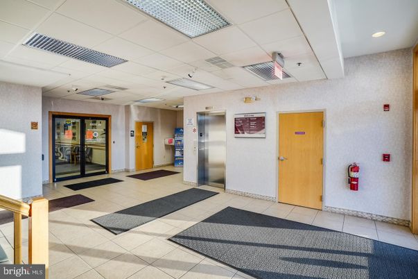 Elevator, Interior, Recessed Lighting