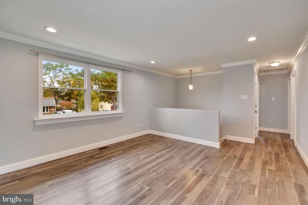 Empty room, Interior, Pendant Lights, Recessed Lighting, Wood Texture Flooring