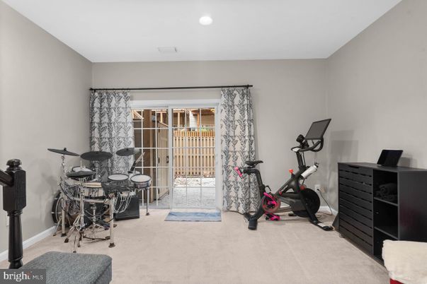 Fitness Equipment, Interior, Recessed Lighting