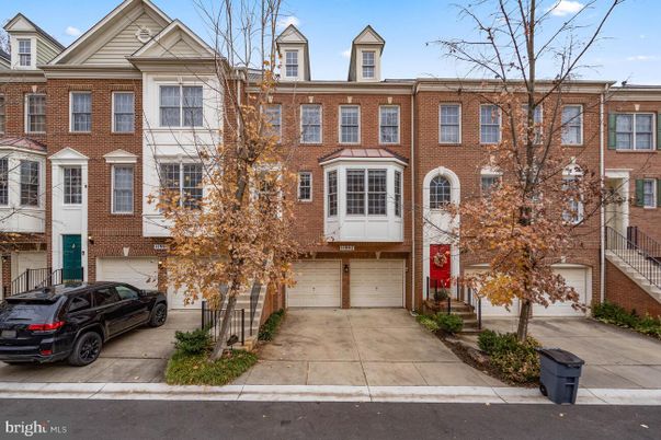 Attached, Exterior, Facade, Brick Facade, Rowhouse