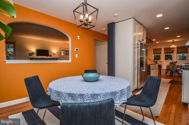 Dining room, Interior, Kitchen, Pendant Lights, Recessed Lighting, Stainless Steel Appliances, Wood Texture Flooring