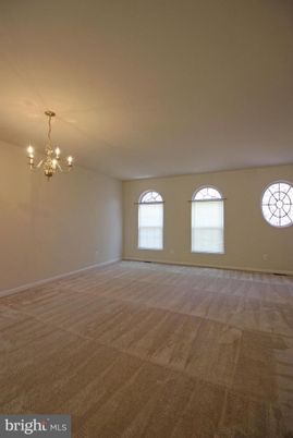 Chandelier, Empty room, Interior