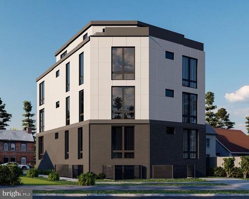 Exterior, Facade, Modern