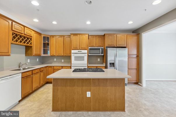 Interior, Kitchen, Recessed Lighting