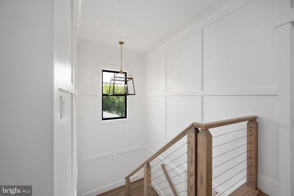 Interior, Pendant Lights, Wood Texture Flooring
