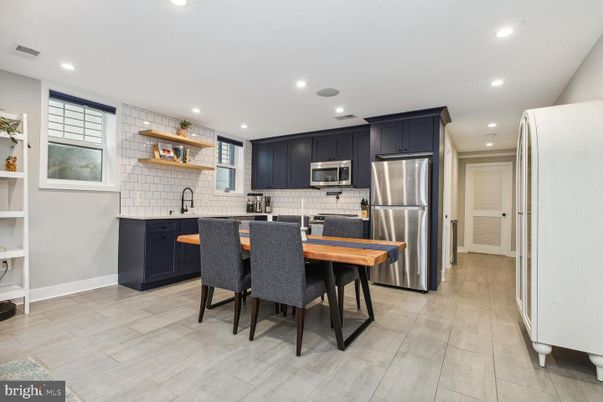 Dining room, Interior, Kitchen, Recessed Lighting, Stainless Steel Appliances