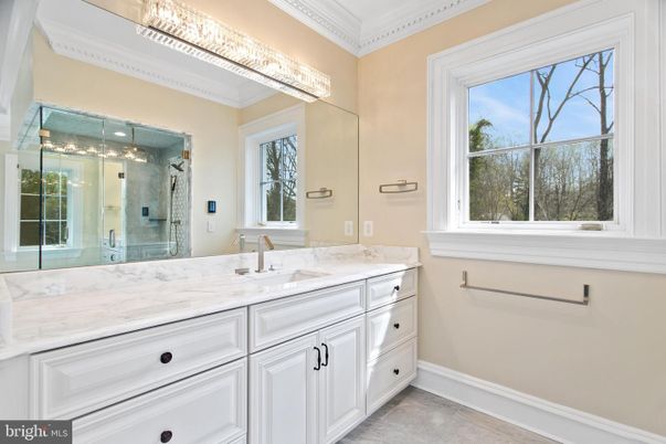 Bathroom, Dual Sink Vanities, Glass Shower, Interior
