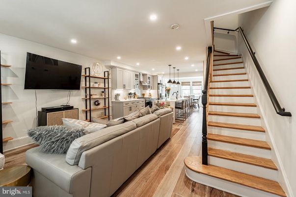 Dining room, Interior, Kitchen, Living room, Pendant Lights, Recessed Lighting, Stainless Steel Appliances, Wood Texture Flooring