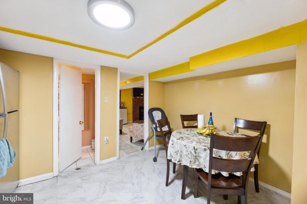 Dining room, Interior, Marble