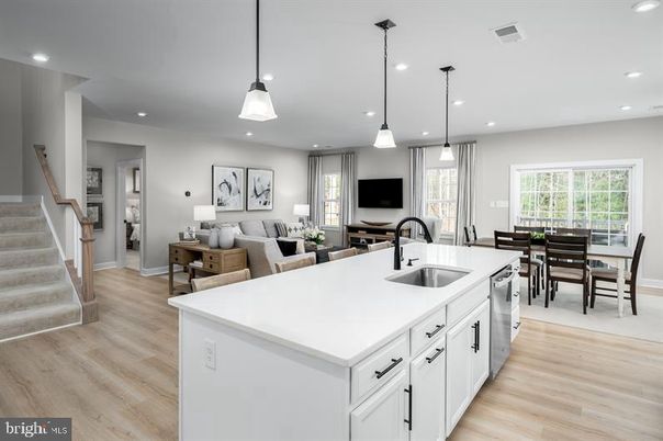 Dining room, Interior, Kitchen, Living room, Pendant Lights, Recessed Lighting, Wood Texture Flooring