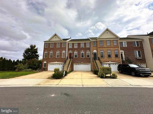 Attached, Exterior, Facade, Brick Facade, Rowhouse