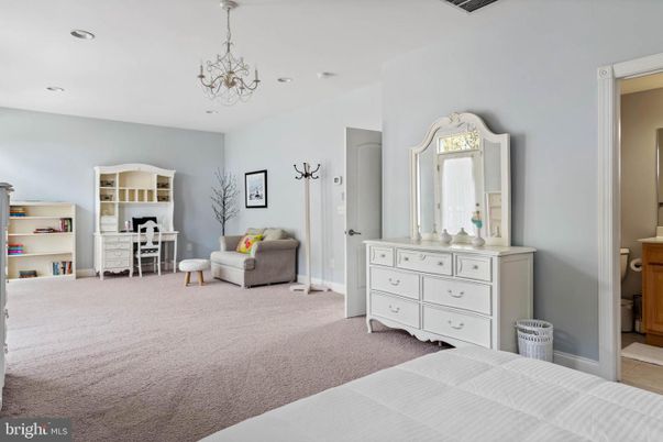 Chandelier, Interior, Recessed Lighting