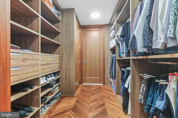 Interior, Recessed Lighting, Walk-in Closets, Wood Texture Flooring