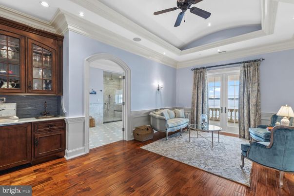 Bathroom, Interior, Recessed Lighting, Wood Texture Flooring