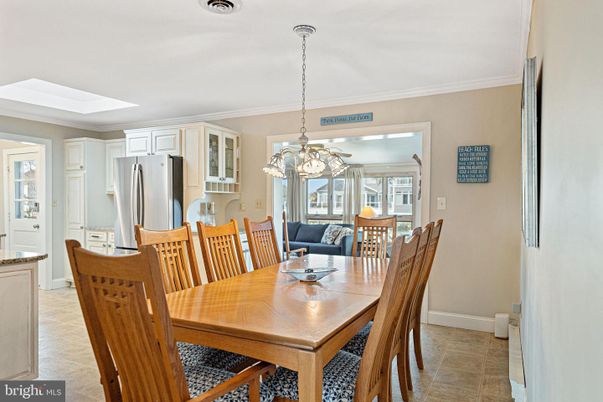 Dining room, Interior, Kitchen, Pendant Lights
