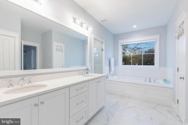 Bathroom, Dual Sink Vanities, Interior, Marble, Recessed Lighting