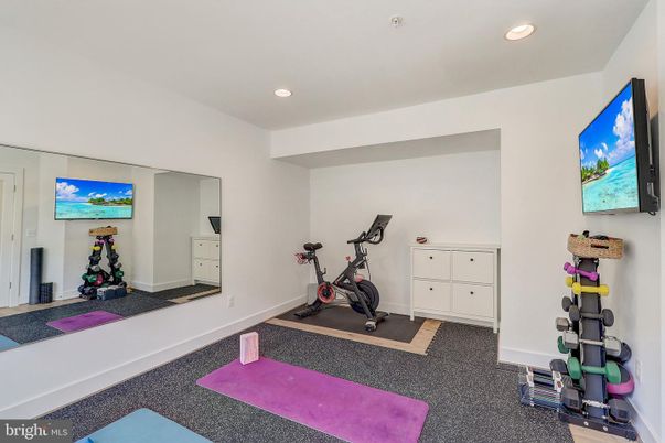 Fitness Equipment, Interior, Recessed Lighting