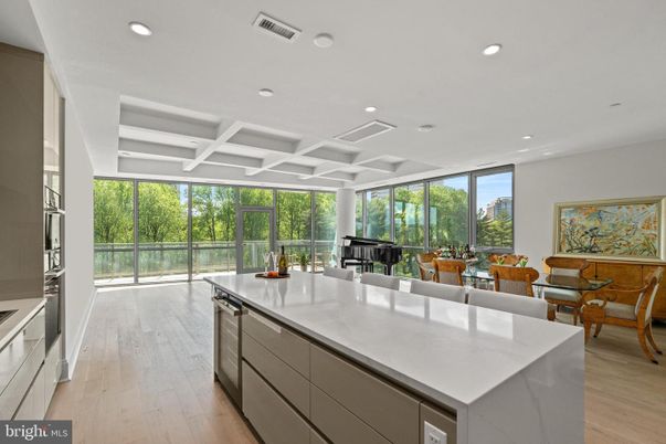 Dining room, Interior, Kitchen, Piano, Recessed Lighting, Wood Texture Flooring