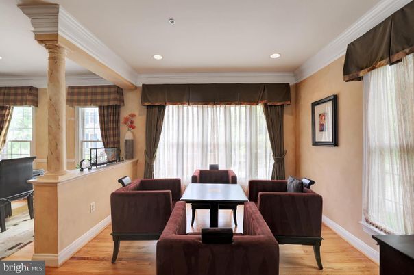 Dining room, Interior, Living room, Recessed Lighting, Wood Texture Flooring