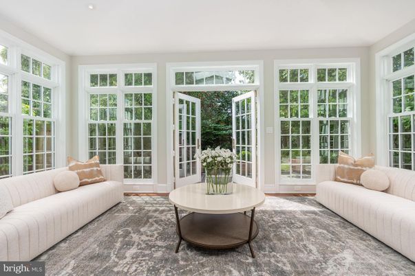 Interior, Living room, Recessed Lighting, Sun Room