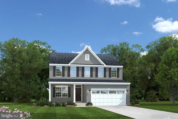 Attached, Exterior, Facade, Farmhouse