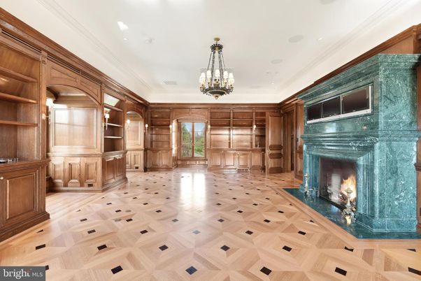 Chandelier, Fireplace, Interior, Recessed Lighting, Wooden Walls