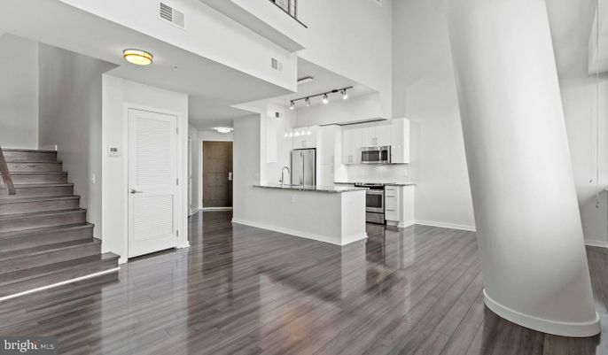 Interior, Kitchen, Stainless Steel Appliances, Wood Texture Flooring