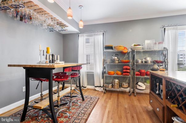 Interior, Pendant Lights, Recessed Lighting, Wood Texture Flooring