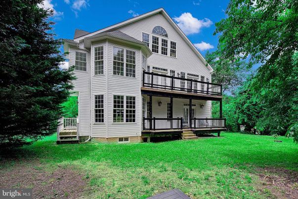 Backyard, Exterior, Facade, Farmhouse