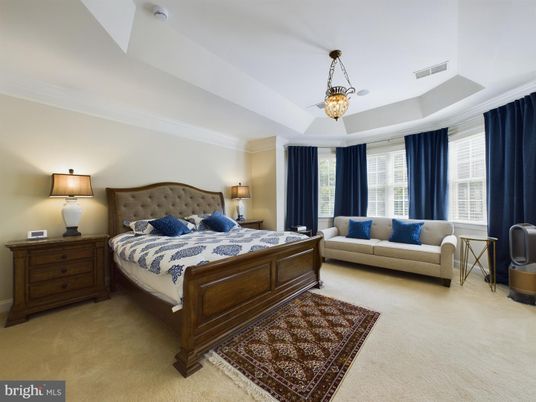 Bedroom, Interior, Pendant Lights
