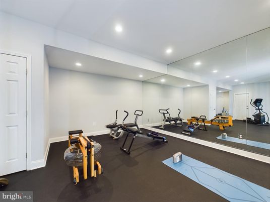 Fitness Equipment, Interior, Recessed Lighting