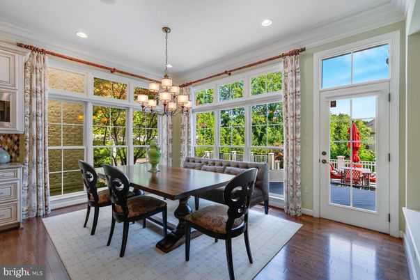 Chandelier, Dining room, Interior, Recessed Lighting, Wood Texture Flooring