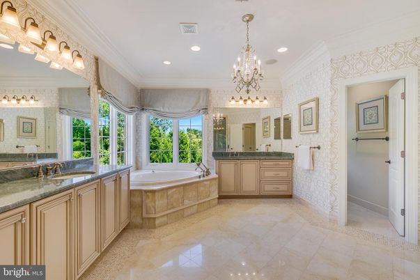 Bathroom, Chandelier, Dual Sink Vanities, Interior, Recessed Lighting