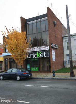 Exterior, Facade, Brick Facade, None