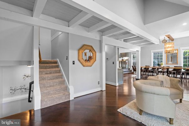 Chandelier, Dining room, Interior, Recessed Lighting, Wood Texture Flooring