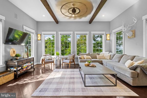 Interior, Living room, Recessed Lighting, Wooden Beams, Wood Texture Flooring